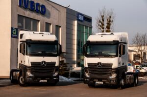 Ciągniki Siodłowe Mercedes Actros 4